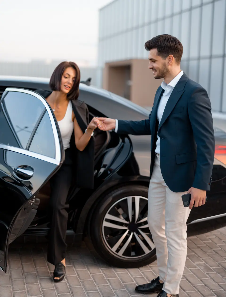 Flexible Transfers Using Point-to-Point Limo Service Los Angeles Ca